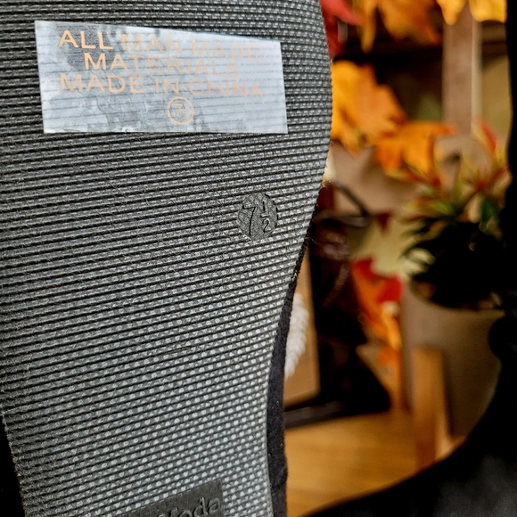 TOP Moda Slouchy Boots - Picture 8 of 10